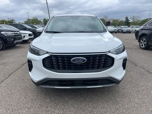 Certified 2023 Ford Escape Active w/ Tech Pack #2 AWD/4WD image 2