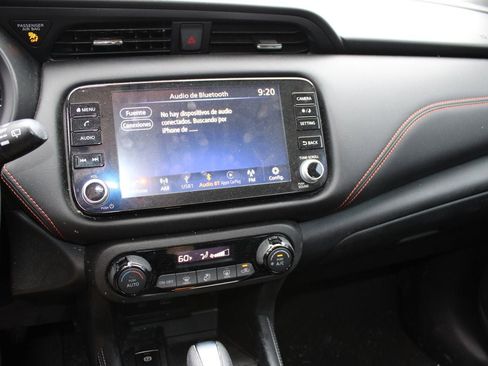 Used 2022 Nissan Kicks SR image 6