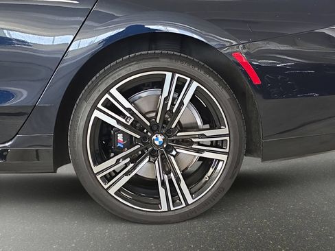 Used 2023 BMW 740i RWD image 32