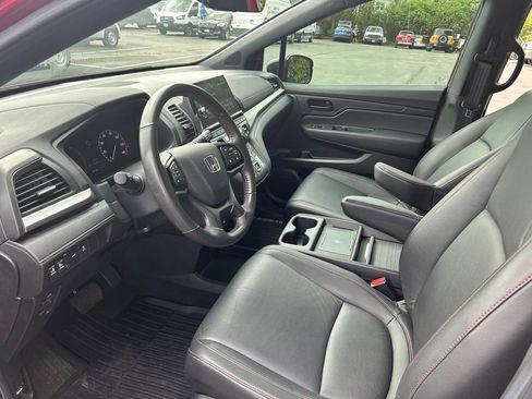 Used 2025 Honda Odyssey Sport-L image 14