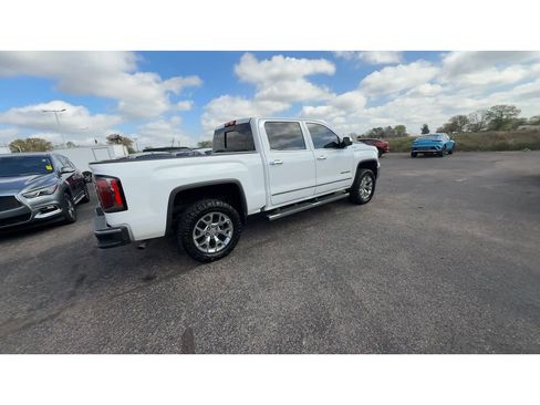 Used 2018 GMC Sierra 1500 SLT w/ SLT Premium Package image 8