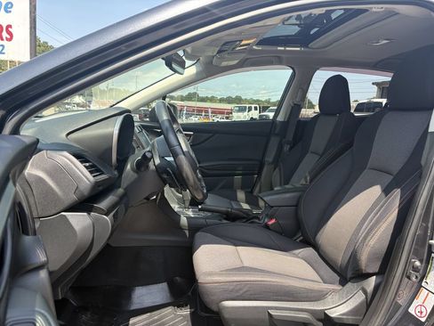 Used 2019 Subaru Crosstrek 2.0i Premium AWD/4WD image 11