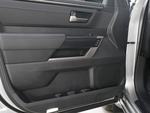 Used 2026 Toyota Sequoia Platinum image 22