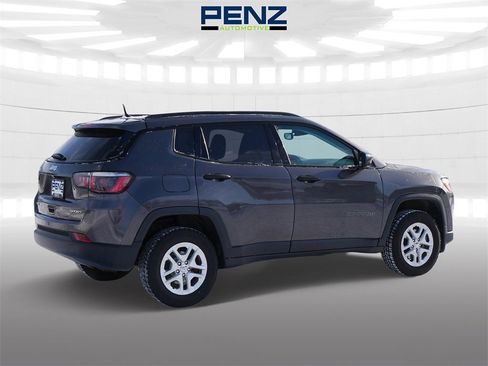 Used 2018 Jeep Compass Sport w/ Cold Weather Group image 7