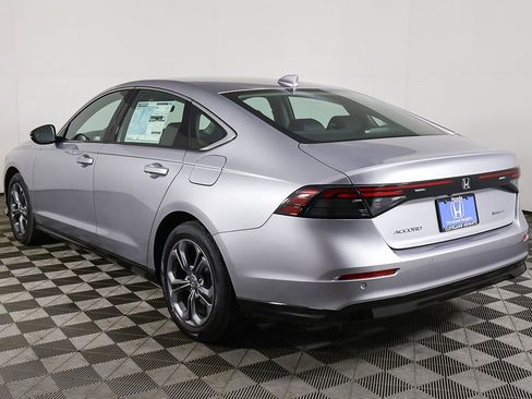 New 2026 Honda Accord EX-L image 4