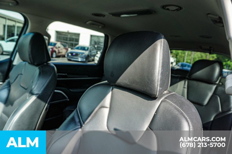 Used 2024 Kia Telluride LX FWD image 17
