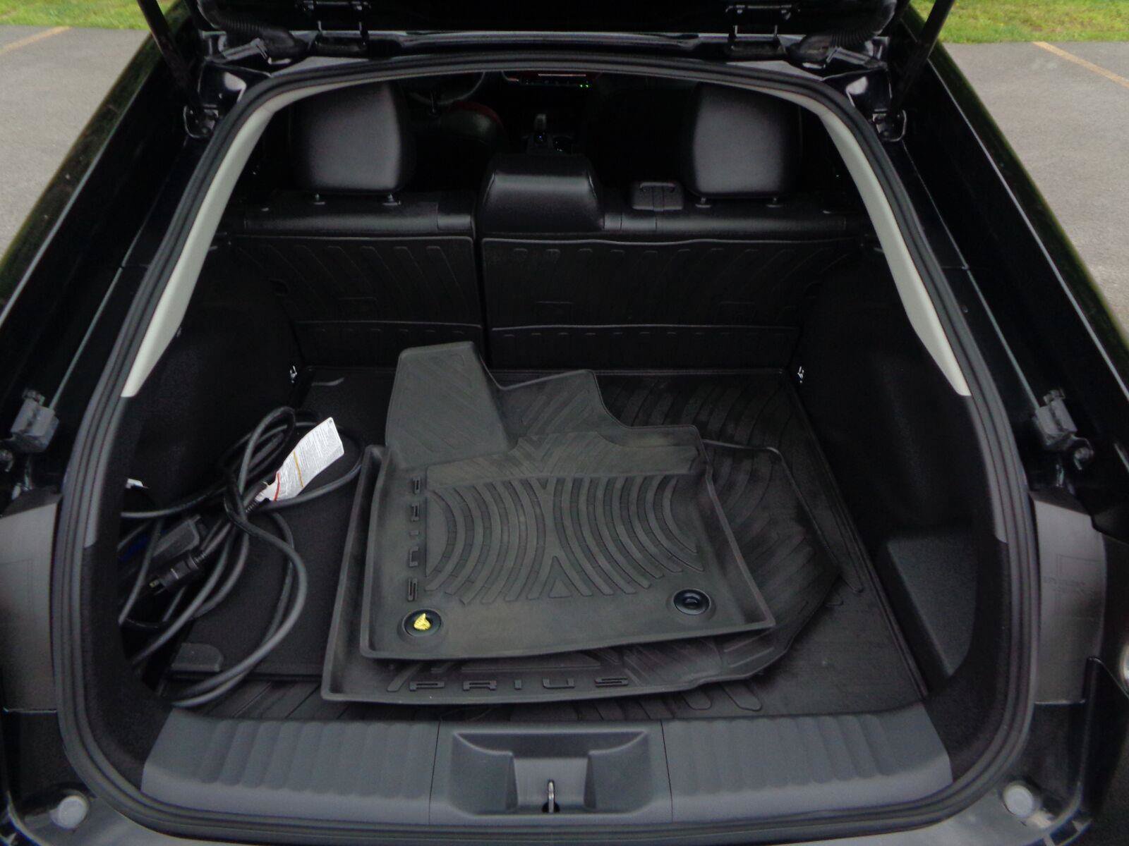 Used 2023 Toyota Prius Prime FWD image 8