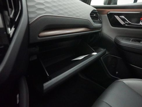Certified 2026 Subaru Forester Sport AWD/4WD image 30