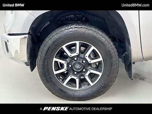 Used 2020 Toyota Tundra Limited w/ Limited Premium Package image 2