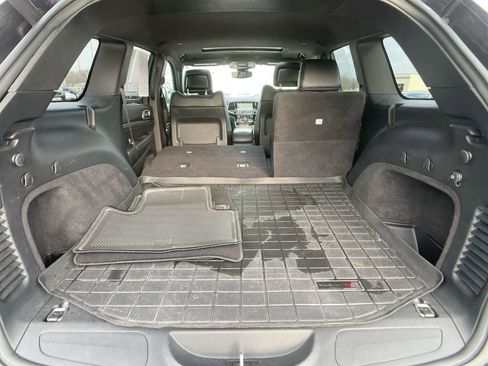 Used 2020 Jeep Grand Cherokee Limited image 27