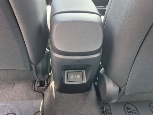 New 2026 Hyundai Elantra SEL Sport FWD image 14
