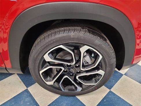 New 2026 Chevrolet Trax RS w/ Sunroof Package image 10