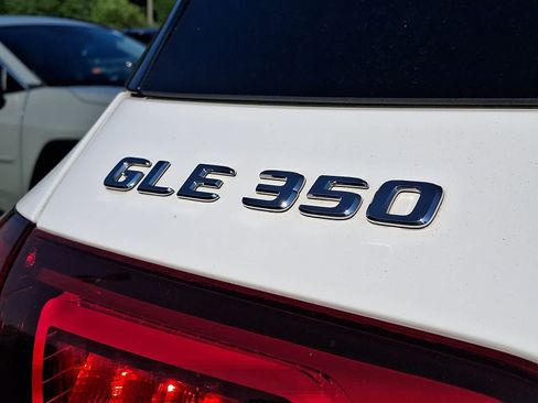 Used 2021 Mercedes-Benz GLE 350 4MATIC image 30