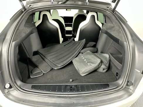 Used 2022 Tesla Model X AWD/4WD image 27