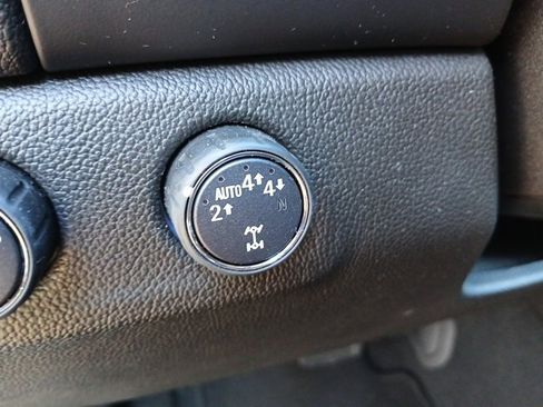 Used 2021 Chevrolet Colorado LT w/ Redline Special Edition image 44