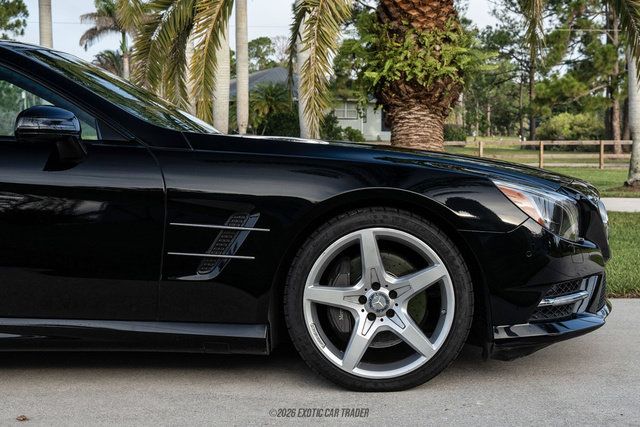 Used 2016 Mercedes-Benz SL 550 image 11