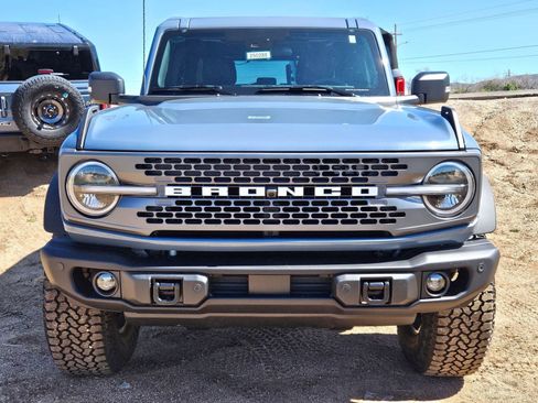 New 2025 Ford Bronco Badlands AWD/4WD image 2