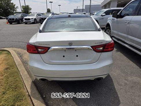 Used 2016 Nissan Maxima Platinum FWD image 4