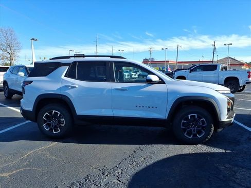 New 2026 Chevrolet Equinox ACTIV w/ Convenience Package III image 2