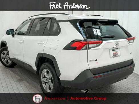 Used 2024 Toyota RAV4 XLE FWD image 3