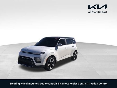 Used 2020 Kia Soul S image 1