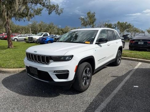 Used 2024 Jeep Grand Cherokee Limited 4xe AWD/4WD image 6