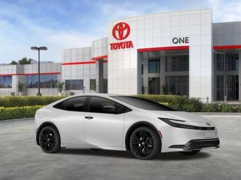 New 2026 Toyota Prius Plug-In Hybrid FWD image 17