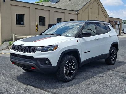 Used 2025 Jeep Compass Trailhawk