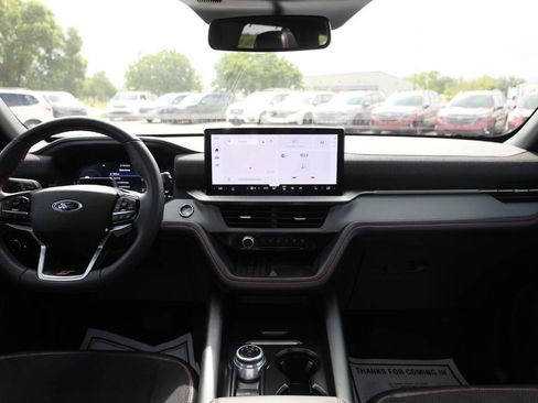 Used 2025 Ford Explorer ST AWD/4WD image 14