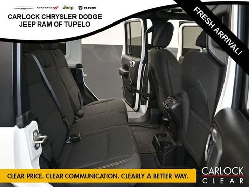 Used 2024 Jeep Wrangler Sport image 32