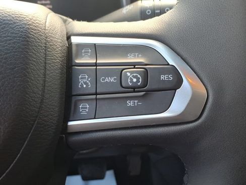 Certified 2023 Jeep Compass High Altitude AWD/4WD image 29