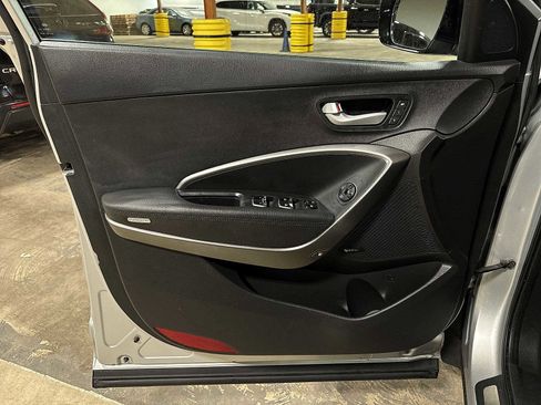 Used 2018 Hyundai Santa Fe Sport w/ 2.0T Ultimate Tech Package 05 image 32