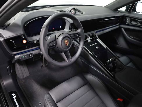 New 2026 Porsche Panamera GTS image 4