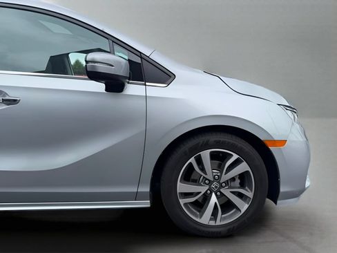 Used 2023 Honda Odyssey Touring image 23