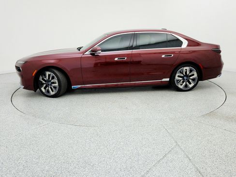 Used 2023 BMW i7 xDrive60 image 8