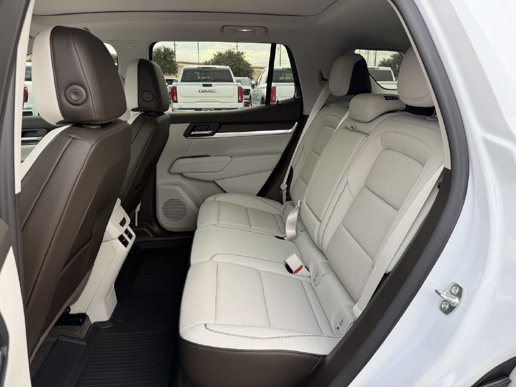 New 2027 GMC Terrain Denali w/ LPO, Floor Liner Package AWD/4WD image 25