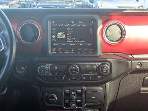 Certified 2021 Jeep Wrangler Unlimited Rubicon image 16