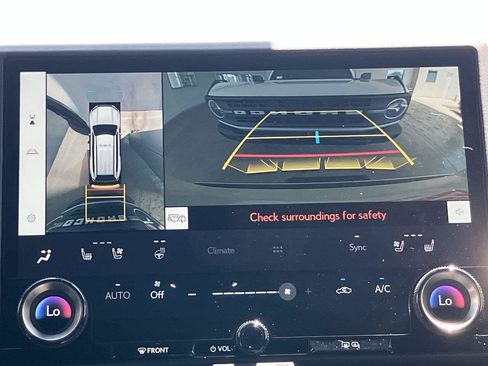 Used 2025 Lexus GX 550 AWD/4WD image 14