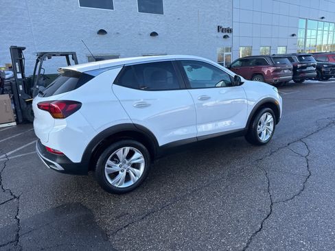 Used 2025 Buick Encore GX Preferred w/ Comfort Package image 13