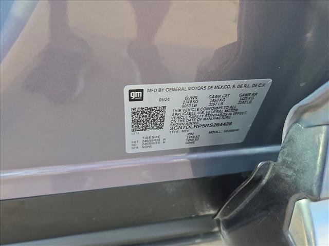 Used 2024 Chevrolet Equinox EV LT FWD image 24