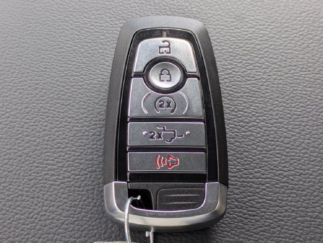 Certified 2026 Ford F250 XLT w/ XLT Premium Package AWD/4WD image 29