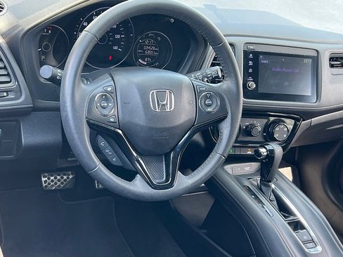 Used 2022 Honda HR-V Sport image 6