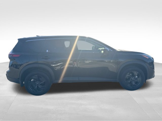 Certified 2026 Nissan Rogue SV w/ Cold Weather Package AWD/4WD image 7