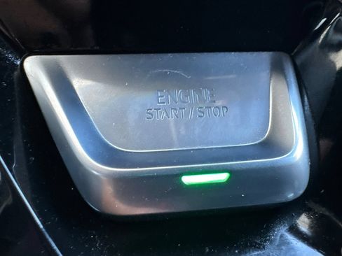 Used 2025 GMC Sierra 1500 AT4 AWD/4WD image 25