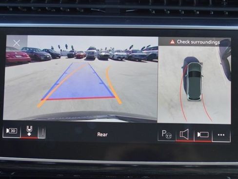 Used 2023 Audi Q7 3.0T Prestige w/ Prestige Package image 29