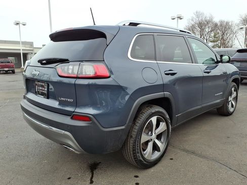 Used 2020 Jeep Cherokee Limited w/ Luxury Group image 7