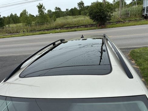 Used 2013 Volkswagen Jetta SE FWD image 6