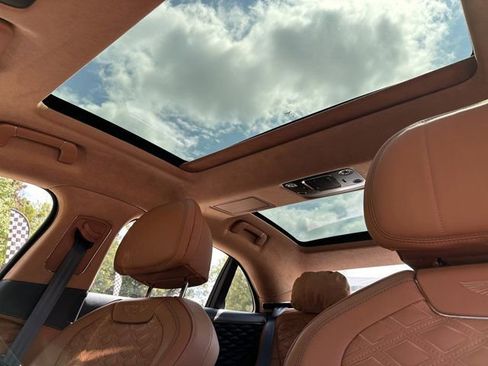 New 2024 Bentley Flying Spur W12 image 33
