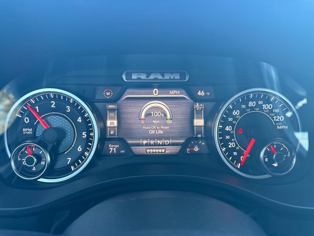 Used 2022 RAM 1500 Laramie AWD/4WD image 25