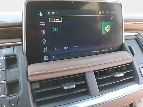 Used 2024 Chevrolet Tahoe High Country image 22